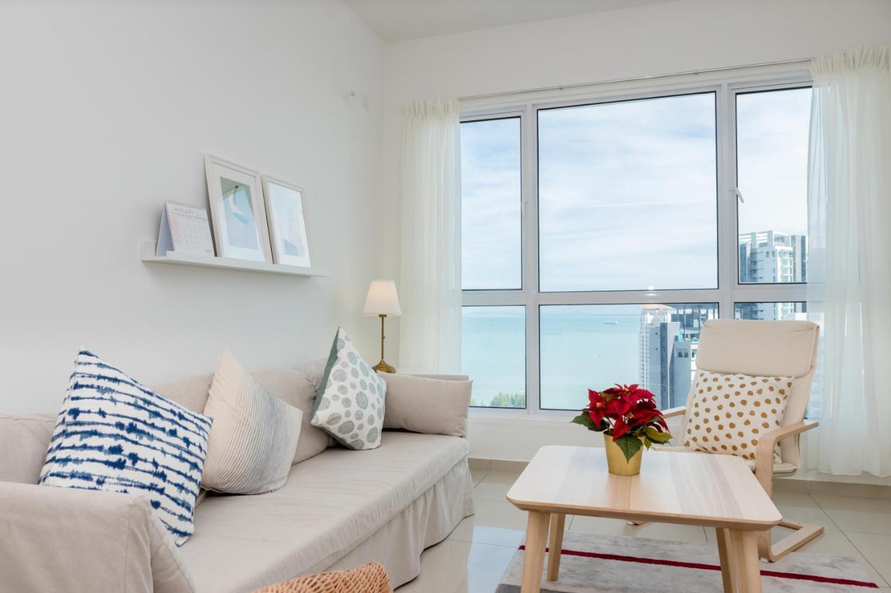 White Lagom Scandinavian House, By Sanguine Apartment Tanjung Tokong Екстериор снимка